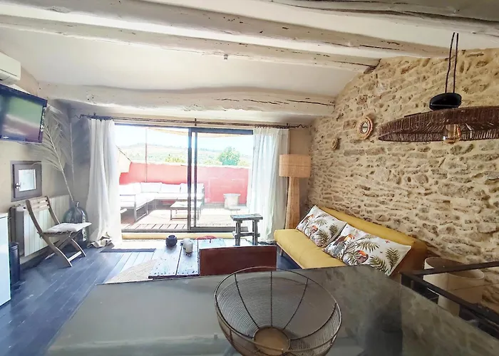 شقة Climatise Avec Belle Terrasse A 10 Min D'uzes *